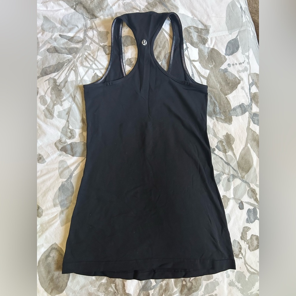 lululemon | cool racerback reversible - black or black w/ white ombré stitching - Picture 5 of 10